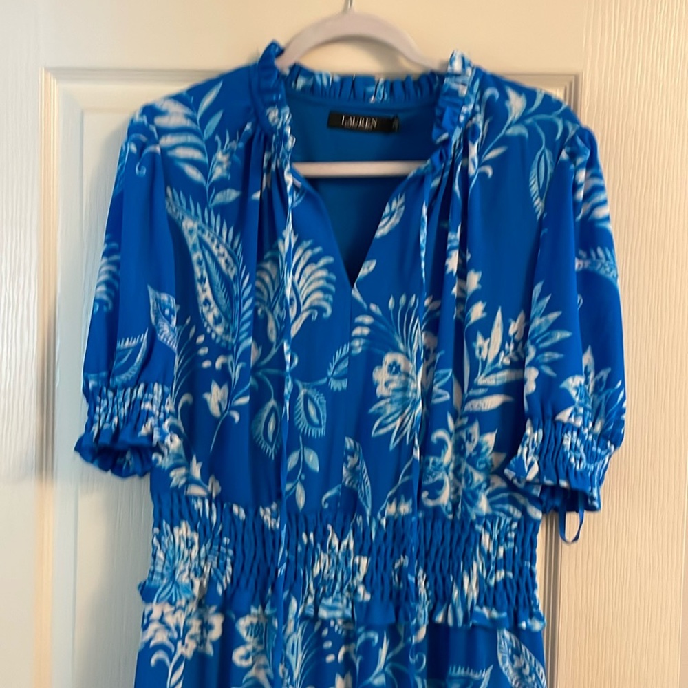 Lauren Ralph Lauren gorgous dress